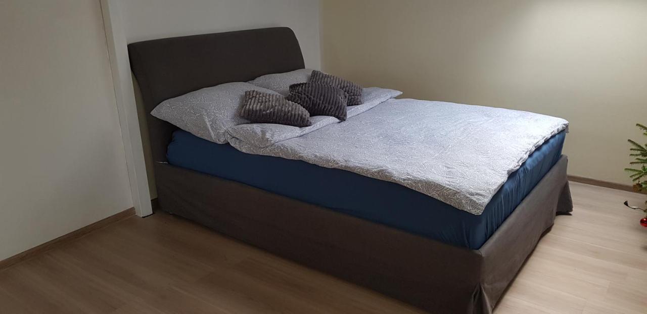 Malinowa 36 Apartamenty Chojnice Oda fotoğraf
